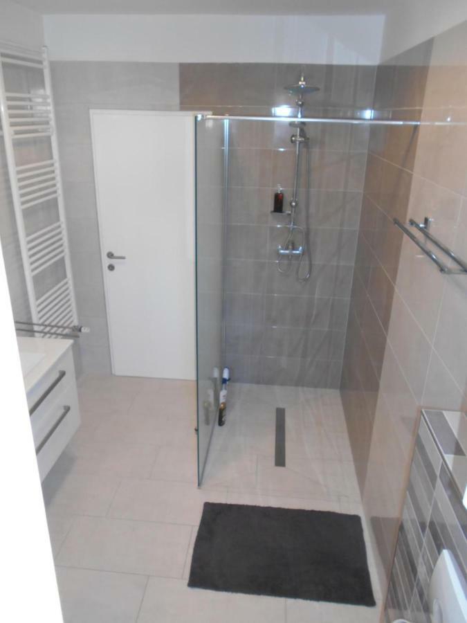 Apartment Laura Kostrena Eksteriør bilde