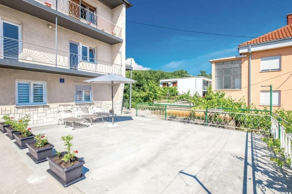 Apartment Laura Kostrena Eksteriør bilde